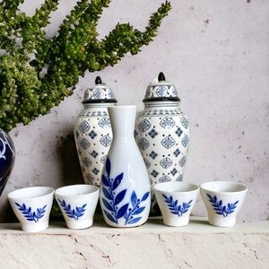 Japanese Sake wine set blue & white porcelain pitcher and  4 cups